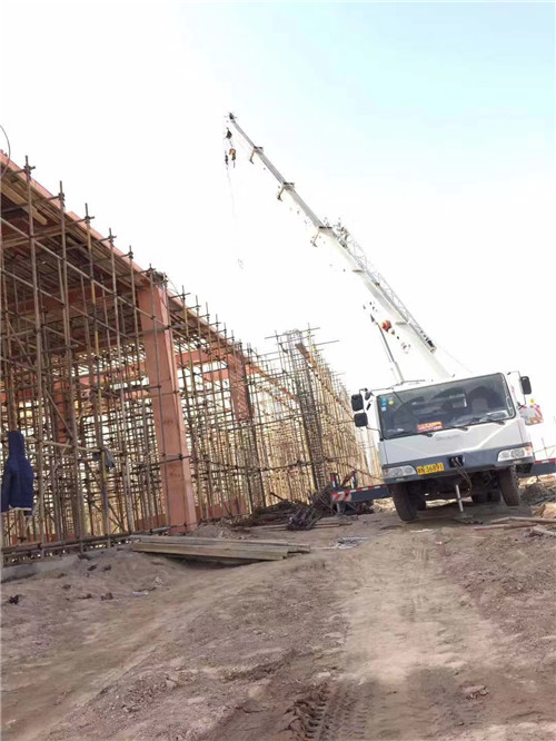 扶沟县吊车作业的安全注意事项有哪些？